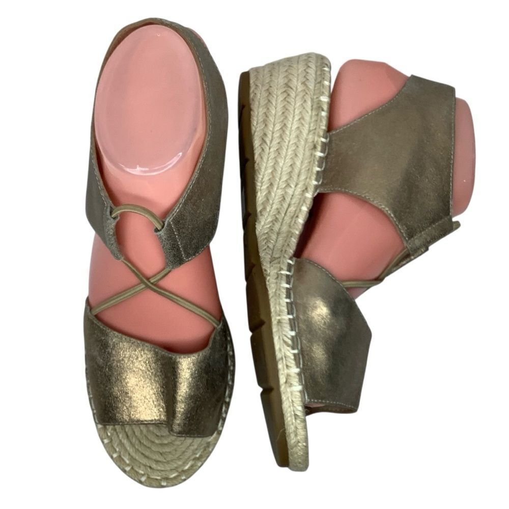 Eileen Fisher Agnes Espadrille Wedge Gold Leather Women’s Slip On Sandals Sz 8.5